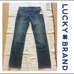 ❤️HOST PICK🍀NWT Lucky Brand Sweet Straight Jeans